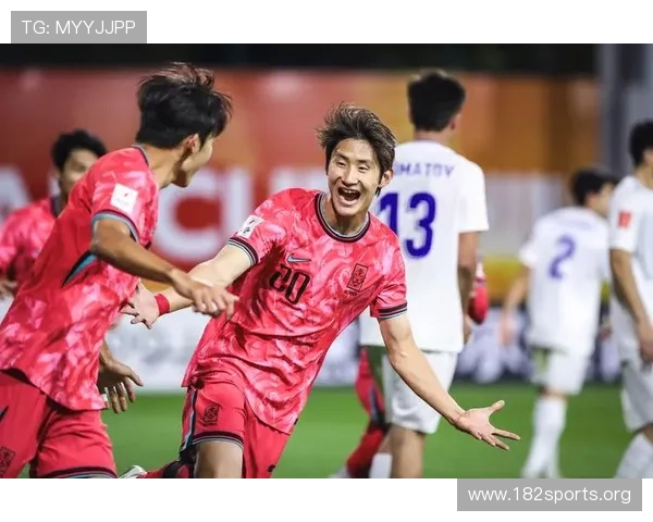 中国足球中冠联赛年薪成热议焦点 老总亮相依旧英俊帅气引关注